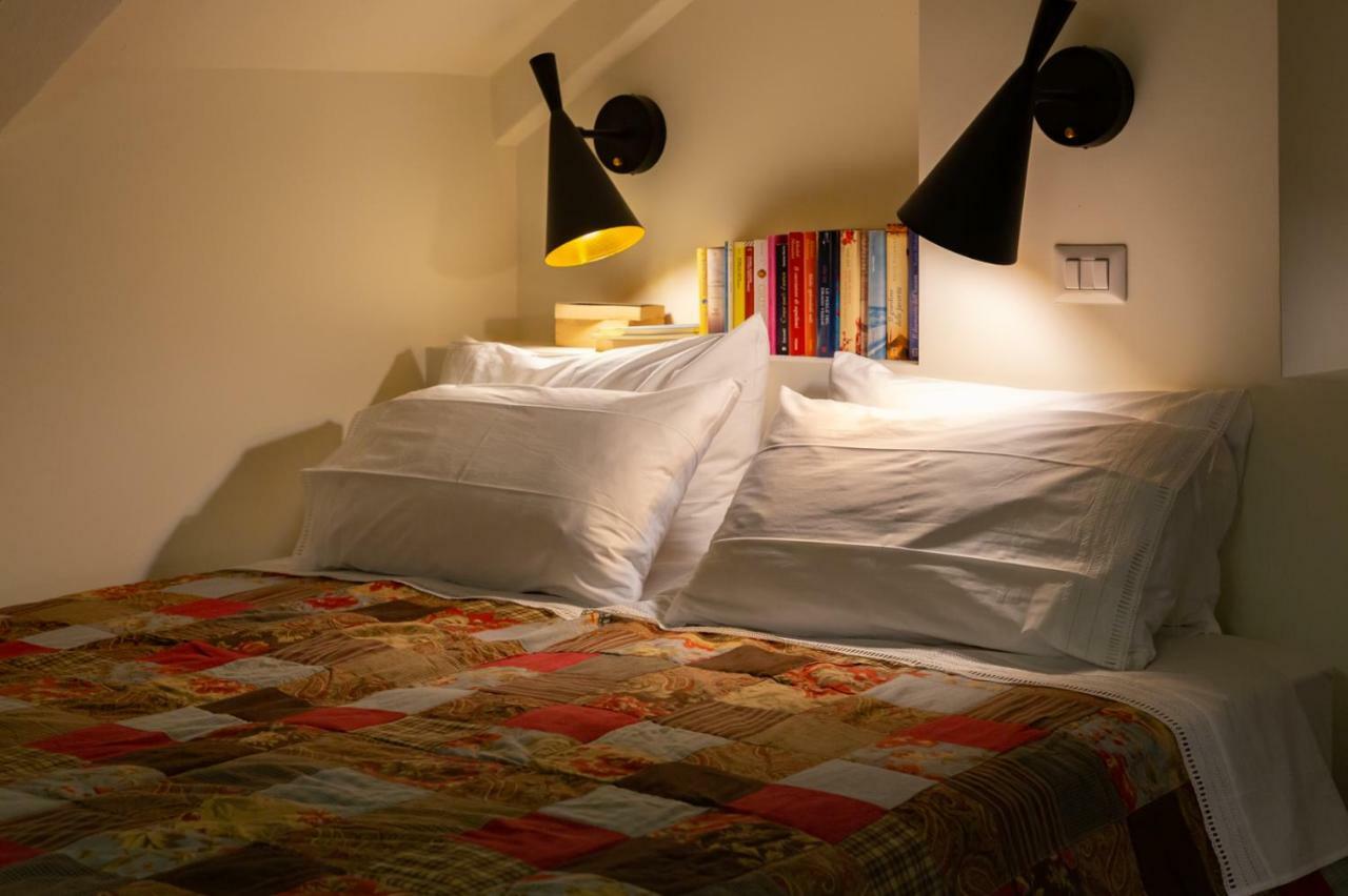La Casa Colorata - Flats In Milan - Bocconiアパートメント エクステリア 写真